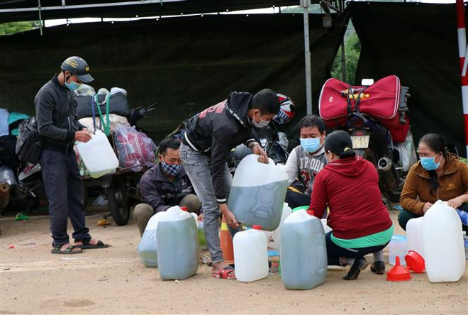Dịch COVID-19: 'Ai ở đâu, ở đấy' vì an toàn tính mạng của người dân ảnh 1