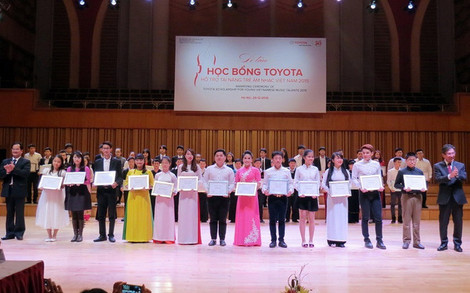 Dành học bổng hơn 500 triệu đồng hỗ trợ tài năng âm nhạc trẻ ảnh 1