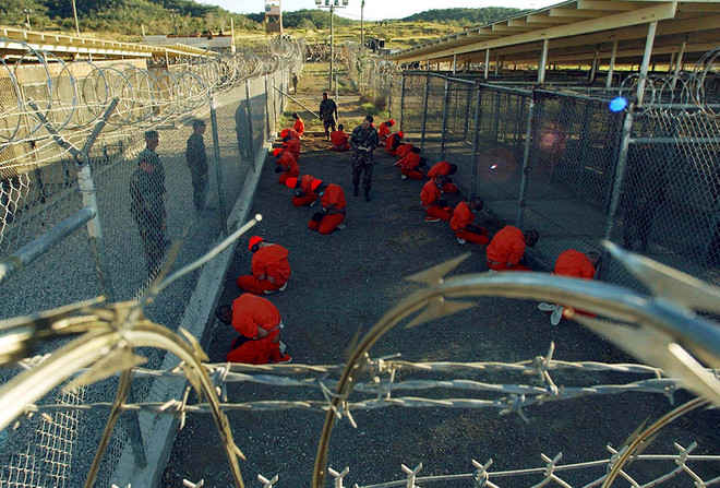 Lầu Năm Góc sắp đệ trình kế hoạch đóng cửa nhà tù Guantanamo ảnh 1