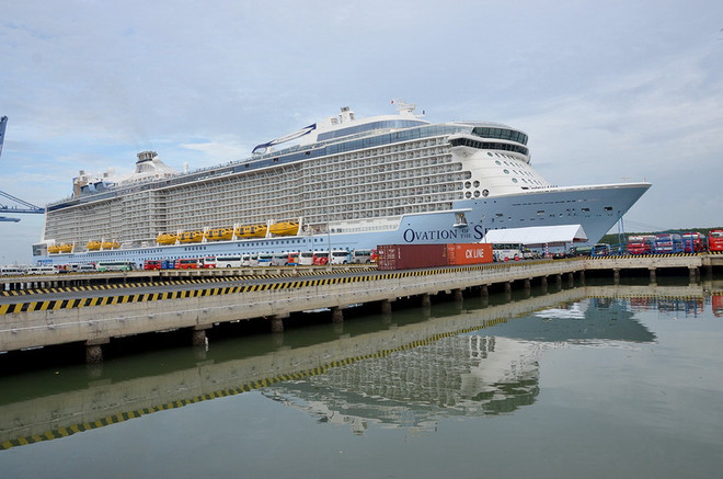 3.500 hành khách đến Việt Nam bằng tàu biển lớn nhất châu Á ảnh 1