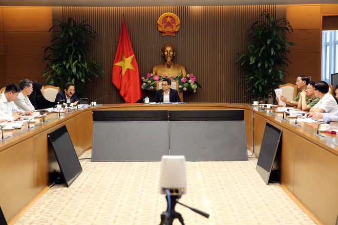 Giải quyết vướng mắc về bảo hiểm xã hội cho người làm việc tại UBND xã ảnh 1