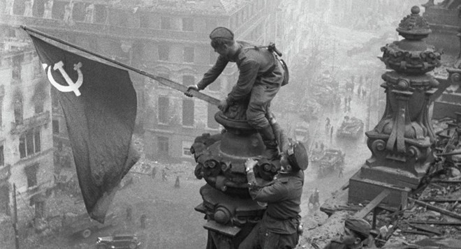 Hàng loạt hoạt động kỷ niệm 71 năm ngày Chiến thắng phátxít ảnh 1