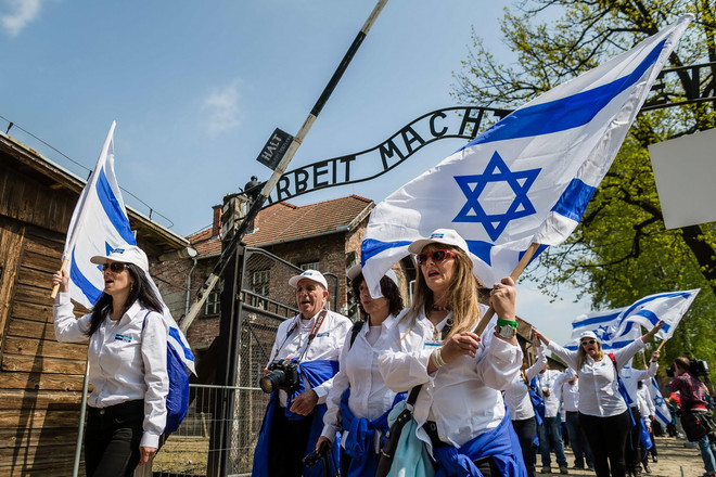 [Photo] Không khí kỷ niệm 71 năm Chiến thắng phátxít trên thế giới ảnh 8