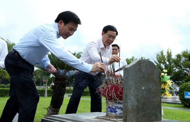 Phó Thủ tướng Vương Đình Huệ làm việc tại tỉnh Điện Biên ảnh 2