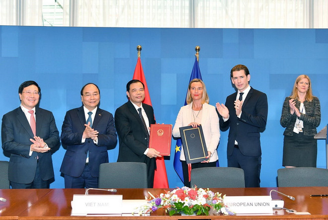 Việt Nam-EU ký Hiệp định đảm bảo gỗ xuất châu Âu có nguồn gốc hợp pháp ảnh 2