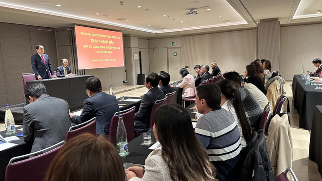 Phó Chủ tịch Quốc hội Trần Thanh Mẫn thăm và làm việc tại Barcelona ảnh 4