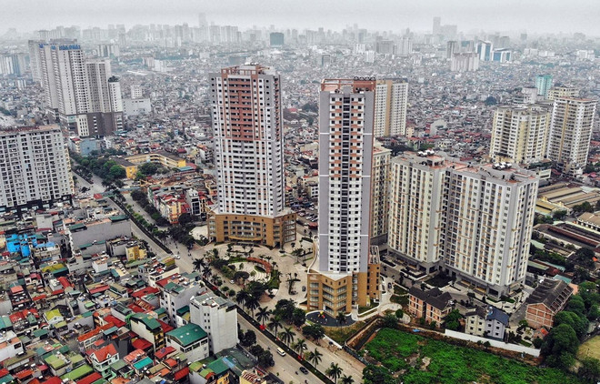 Một góc thành phố Hà Nội. (Ảnh: Danh Lam/TTXVN) Vì sao Hà Nội chậm di dời cơ sở sản xuất gây ô nhiễm khỏi nội đô? ảnh 2