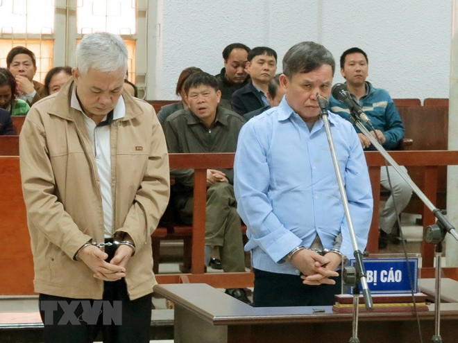 Vụ dự án giãn dân phố cổ Hà Nội: Đổi tội danh cho các bị cáo ảnh 1