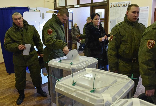 Người dân Nga bỏ phiếu vì tương lai và vận mệnh đất nước ảnh 1