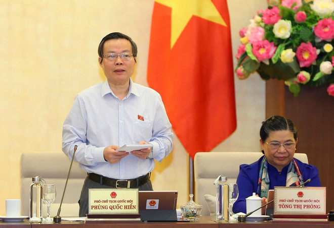 Phó Chủ tịch Quốc hội Phùng Quốc Hiển phát biểu ý kiến. (Ảnh: Doãn Tấn/TTXVN) Thống nhất ý kiến Ủy ban Chứng khoán Nhà nước trực thuộc Bộ Tài chính ảnh 1