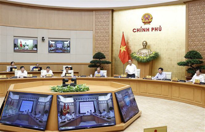 Nghị quyết họp Chính phủ: Không để đứt gãy hoạt động kinh tế-xã hội ảnh 1