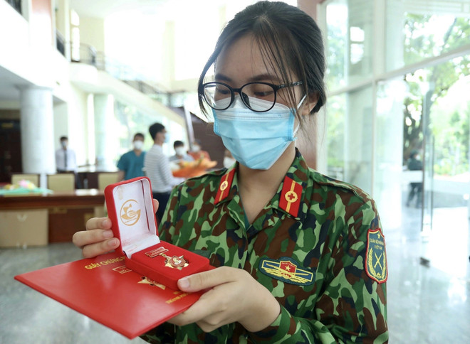 Ngày Phụ nữ Việt Nam: 50 ngày đáng nhớ của các nữ quân y tương lai ảnh 1
