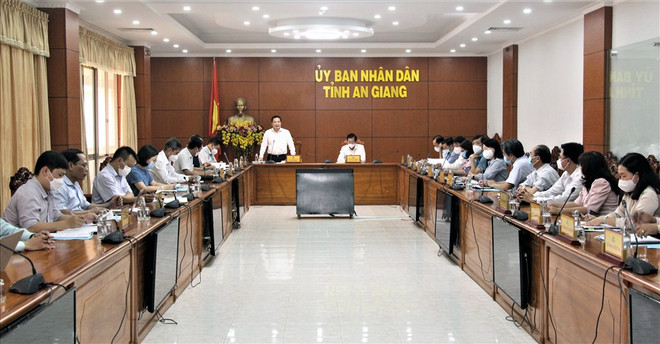 An Giang đề nghị Trung ương hỗ trợ 1.200 tấn gạo cho người dân về quê ảnh 1