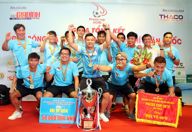 Câu lạc bộ phóng viên thể thao TP Hồ Chí Minh vô địch Press Cup 2018 ảnh 1
