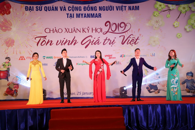 Đậm đà hương vị Xuân quê hương của người Việt tại các nước ASEAN ảnh 4