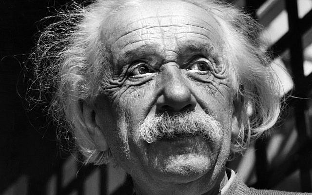 Bức thư Einstein nghi ngờ sự tồn tại của Chúa ''gây bão'' sàn đấu giá ảnh 1