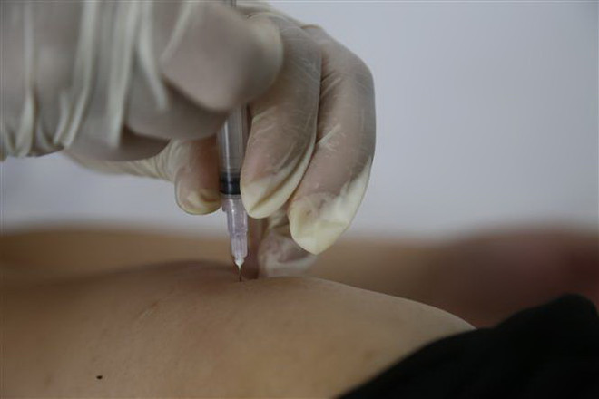 Thúc đẩy tiêm vaccine phòng COVID-19, nhất là trường hợp nguy cơ cao ảnh 2