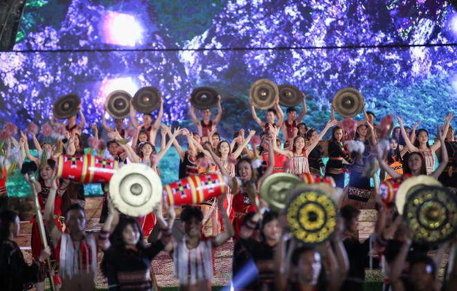 Khai mạc Lễ hội Càphê Buôn Ma Thuột: Tinh hoa đại ngàn ảnh 1