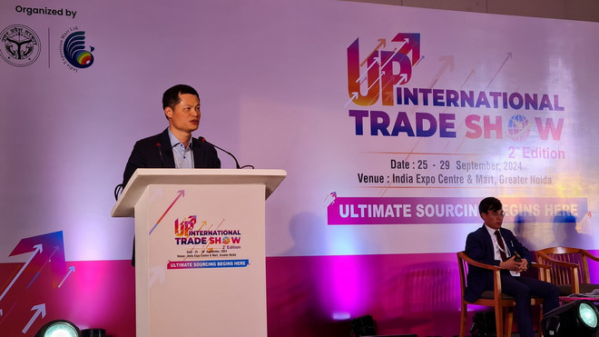 ttxvn_trien lam thuong mai UP 1.jpg