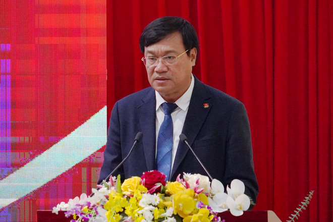 Cục trưởng Cục Thể dục Thể thao Đặng Hà Việt phát biểu tại Lễ Công bố Giải thưởng Cúp Chiến thắng 2023. (Ảnh: Việt Anh/Vietnam+) Cúp Chiến thắng 2023 nhân đôi mức thưởng cho Giải Đội tuyển của năm ảnh 1