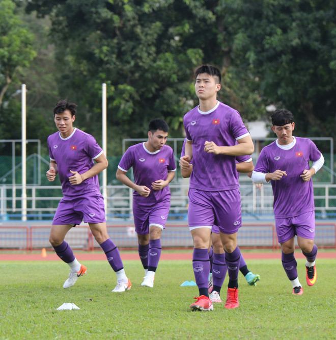 Đội tuyển Việt Nam sẵn sàng cho trận ra quân tại AFF Cup 2020 ảnh 2