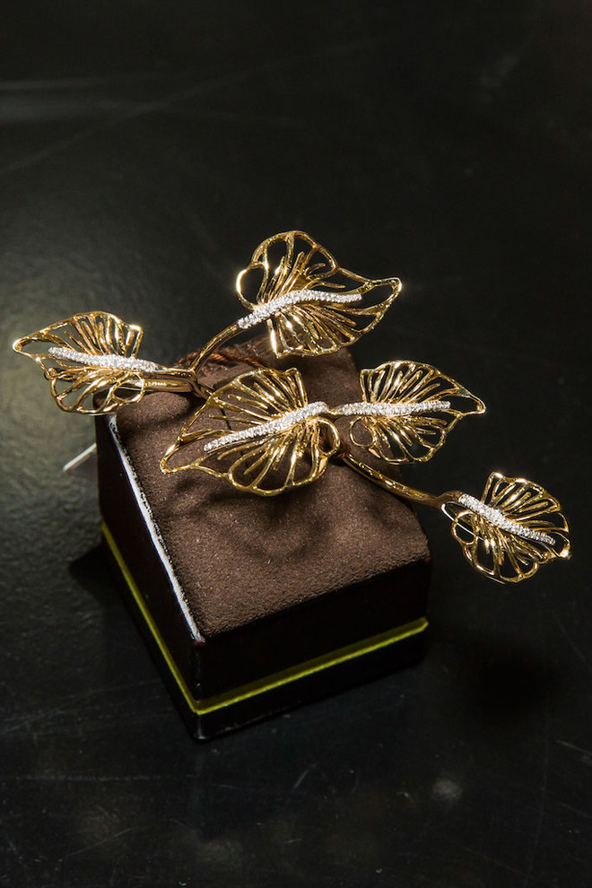 Thương hiệu kim cương lừng danh của Italy đến Việt Nam triển lãm ảnh 3