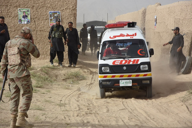 IS tuyên bố chủ mưu tiến hành vụ tấn công liều chết tại Pakistan ảnh 1