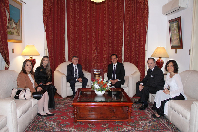 Trao Huân chương Hữu nghị cho cựu Đại sứ Argentina tại Việt Nam ảnh 2