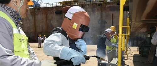 Hàn Quốc đóng mới tàu đổ bộ cỡ lớn chạy cả trên cạn và dưới nước ảnh 1