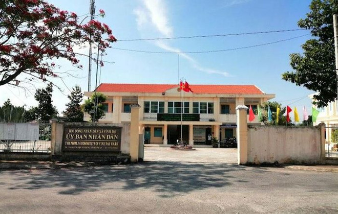 Long An: Đình chỉ công tác Phó Chủ tịch UBND xã làm giả giấy tờ ảnh 1