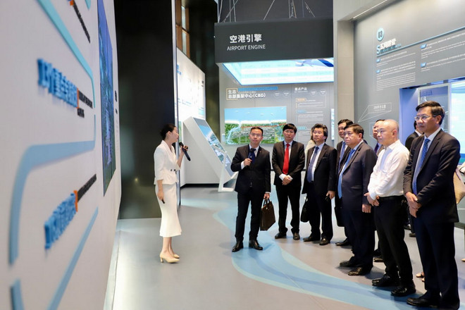 bo truong nguyen chi dung 2.jpg