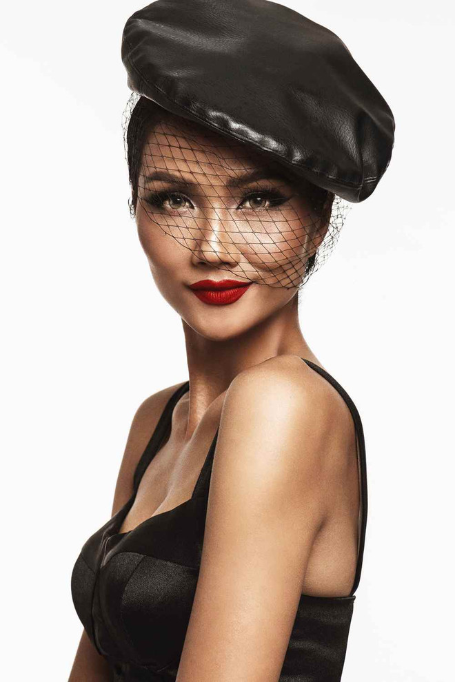 Hoa hậu H’Hen Niê ấn tượng trong những tông màu đối lập ảnh 10