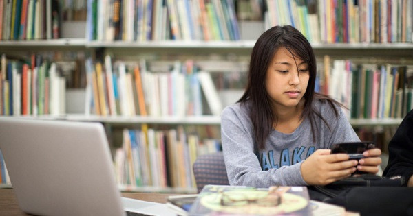 Mỹ trước nguy cơ tăng số ca vỡ nợ vì tiền vay dành cho sinh viên ảnh 1