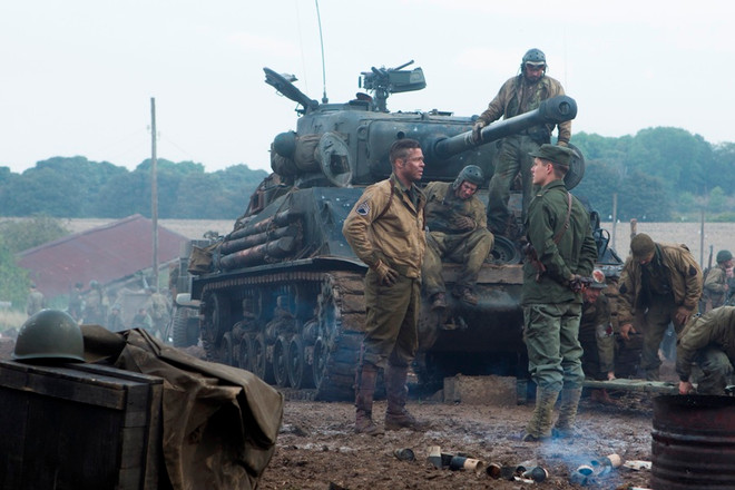 Tài tử Brad Pitt tái xuất màn ảnh rộng với vai lính chiến lịch sử ảnh 2