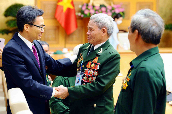 Phó Thủ tướng Vũ Đức Đam tiếp Ban liên lạc Giao Vận Quảng Đà ảnh 1