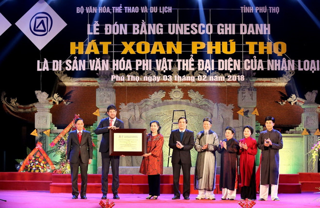 Đón bằng công nhận hát Xoan là di sản văn hóa đại diện của nhân loại ảnh 1