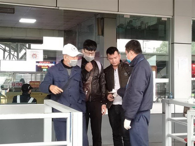 Hà Nội ngăn chặn nguy cơ nhiễm virus corona tại các bến xe ảnh 2