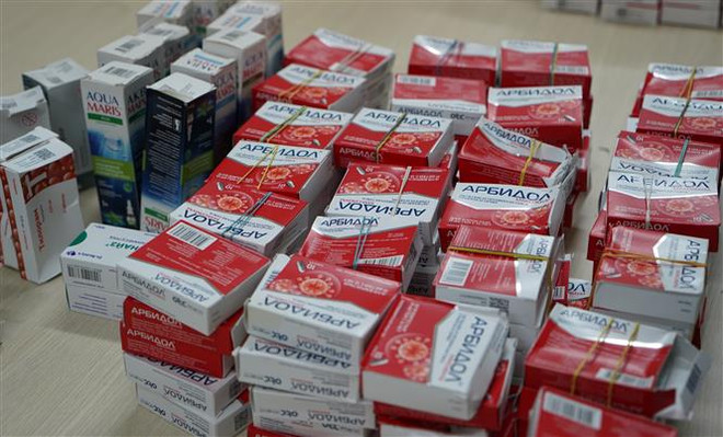 Hải quan TP.HCM thu giữ 266 hộp thuốc điều trị COVID-19 nhập lậu ảnh 1