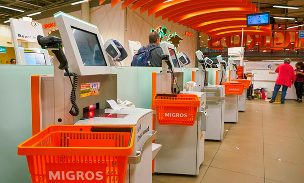 Cuộc chiến pháp lý kỳ lạ ở Thụy Sĩ: Máy tính tiền tự động cũng bị kiện ảnh 1