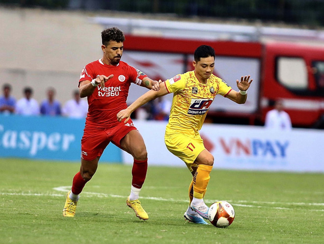 Để thua ở phút bù giờ, Đông Á Thanh Hóa thất bại trên sân nhà ảnh 1