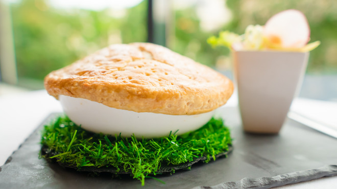 Những món ăn độc đáo dành riêng cho vòng chung kết World Cup 2018 ảnh 1