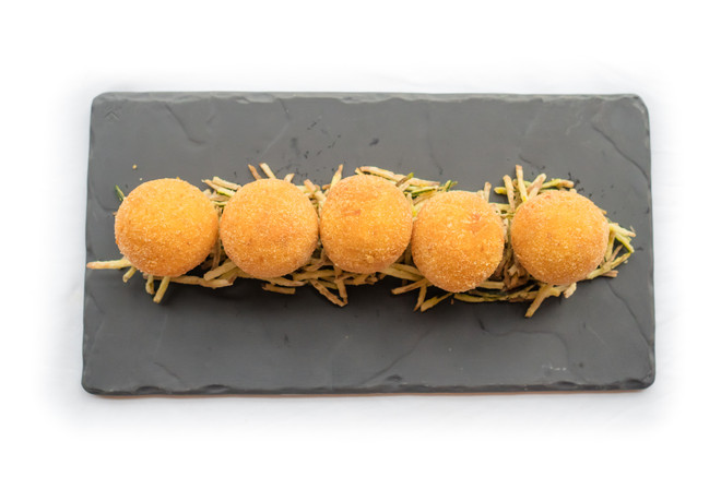 Những món ăn độc đáo dành riêng cho vòng chung kết World Cup 2018 ảnh 2