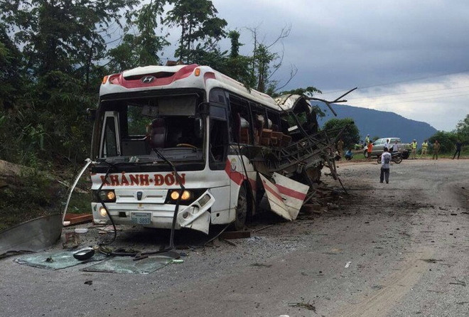 Nổ xe khách ở Lào làm 9 người Việt thiệt mạng, 3 người bị thương ảnh 1