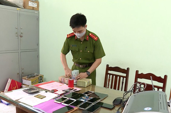 Hòa Bình: Bắt giữ 7 đối tượng đánh bạc trên Internet, mạng xã hội ảnh 1