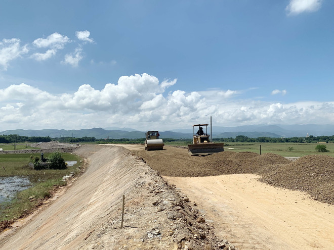 Hà Tĩnh: Vướng mắc trong thực hiện Dự án nâng cấp Đường tỉnh ĐT.553 ảnh 2