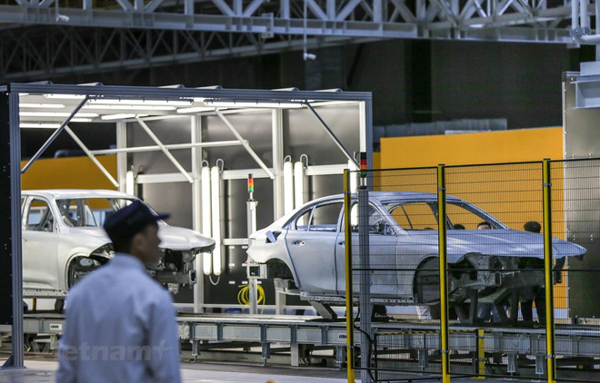 Nhà sản xuất xe hơi VinFast tại Hải Phòng. (Ảnh minh hoạ: PV/Vietnam+) Gia hạn nộp thuế tiêu thụ đặc biệt ôtô sản xuất, lắp ráp trong nước ảnh 1