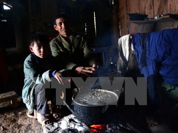 Không khí lạnh bao trùm toàn miền Bắc, vùng núi cao có thể có băng giá ảnh 1