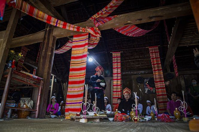 Lập hồ sơ trình UNESCO ghi danh Mo Mường là di sản cần bảo vệ khẩn cấp ảnh 2