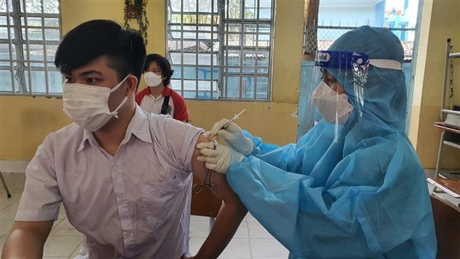 Dịch COVID-19: Bình Dương có 7.368 ca F0 đang điều trị tại nhà ảnh 1