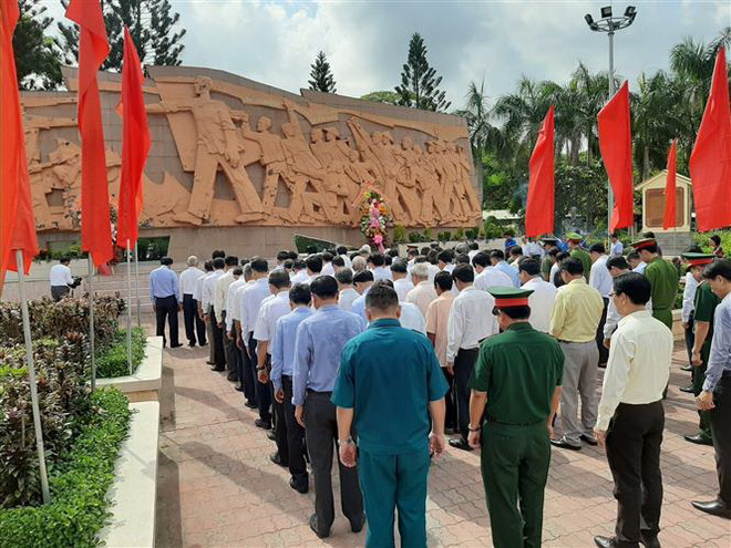 Long An: Kỷ niệm 90 năm cuộc biểu tình của nông dân Đức Hòa ảnh 1